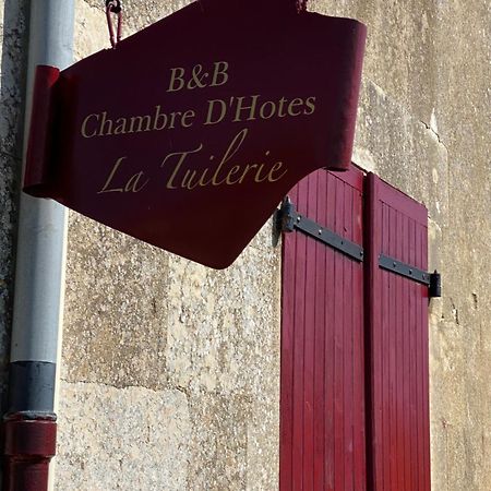 La Tuilerie Bed & Breakfast Verteuil-sur-Charente Екстериор снимка